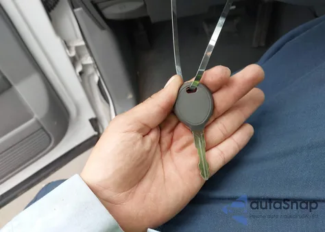 2007 Dodge Ram 1500 Slt from USA, damaged, VIN 1D7HA16P17J515495